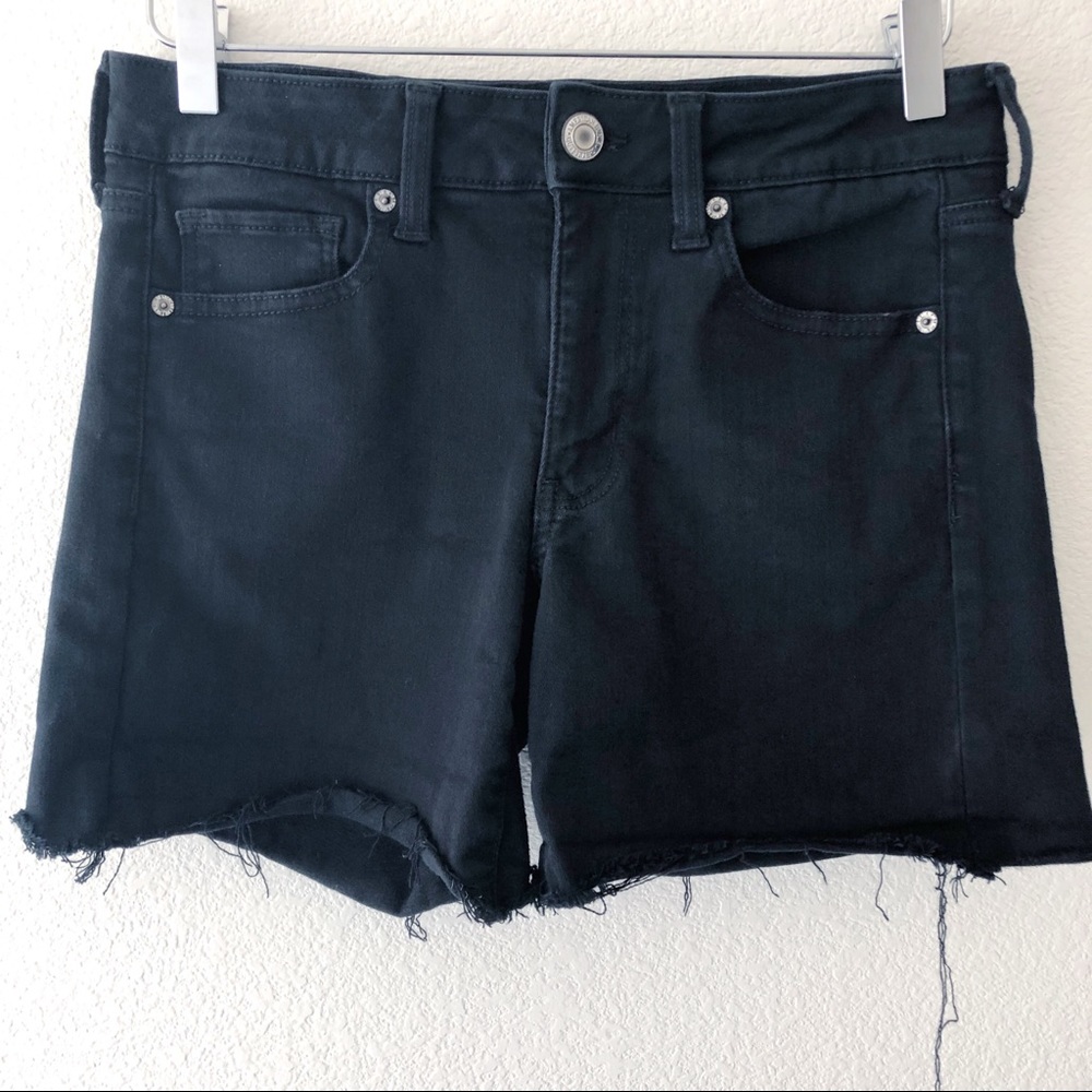 American Eagle cut off black shorts
